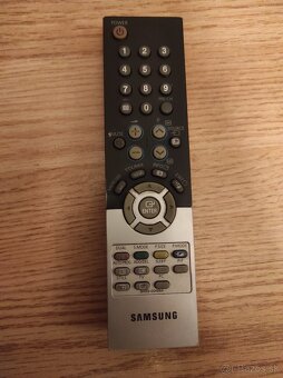 TELEVIZOR SAMSUNG - 6