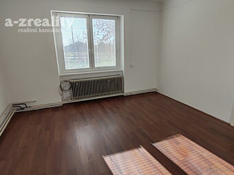 Komerčný objekt na prenájom v obci Šrobárová - 6