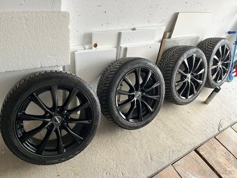 Zimné pneu Nokian 225/45 r17, disky BORBET - 6