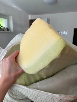 Predám kvalitný ortopedický matrac 140cm - 6