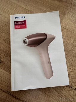 Philips Lumea IPL 9000 - 6