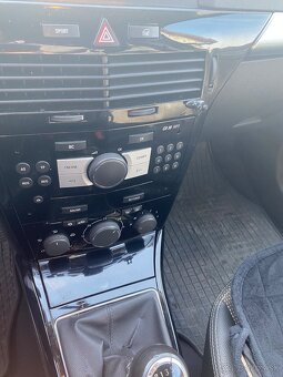 Astra H 1,7cdti 92kw šport - 6