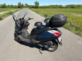 Predám skúter Aprilia atlantic 125 - 6