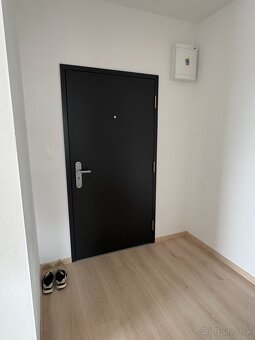 Ponúkam 2 izbový byt na prenájom - 6
