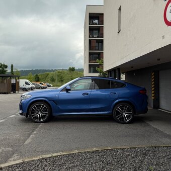 BMW X6 xDrive40i M Sport – FULL výbava - 6