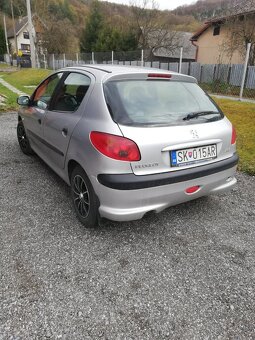 Peugeot 206 - 6