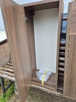 skrinky do kúpeľne - 6