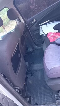 Ford Galaxy 1,8 TdCi, 92kW - 6