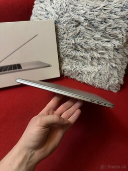 Apple Macbook Pro 15 2017 - 16GB / 512GB / NOVÁ BATÉRIA - 6