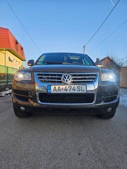 Volkswagen touareg 3.0tdi 165kw možný leasing - 6