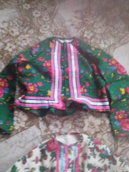 Kroje, šatky, vizitky, opľičata - 6