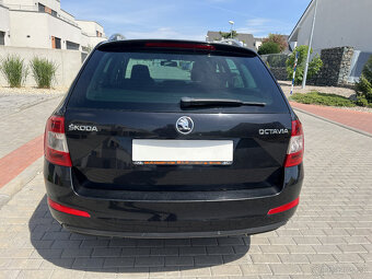 ŠKODA OCTAVIA 3 KOMBI 2.0TDI 110kw ELEGANCE M2015 6°DSG ČR - 6