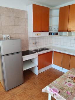 Jednoizbový byt v rodinnom dome so samostatným vchodom - 6