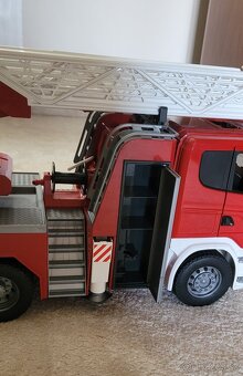 Hasicske auto Bruder Scania - 6