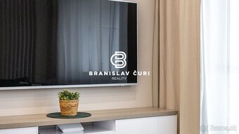 REZERVOVANÉ - Na predaj 3-izbový byt, 64 m2, kompletná rekon - 6