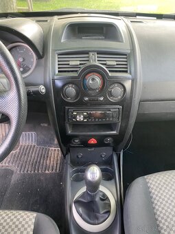 Renault Megane - 6