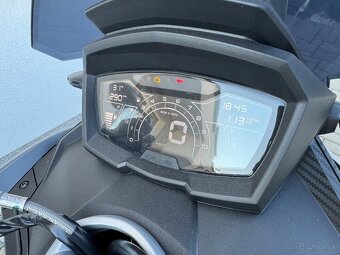 Aprilia SR GT 125 - 6
