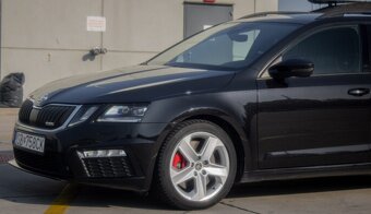 Škoda Octavia Combi 2.0 TSI RS DSG - 6