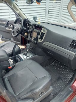 Pajero 4 - 6