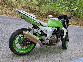 Kawasaki Z750 - 6