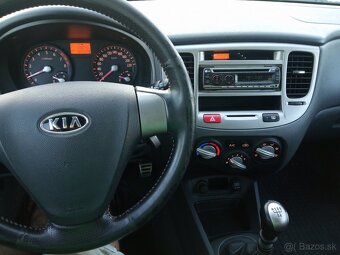 Predám Kia Rio sporty 1.4 benzín 71kw - 6
