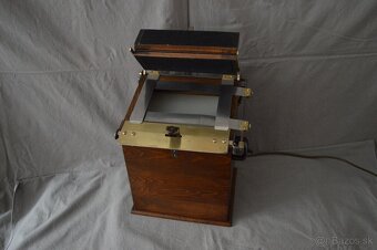 Kontaktná fotokopírka Narita (Maison Naert Bruxelles) - 6