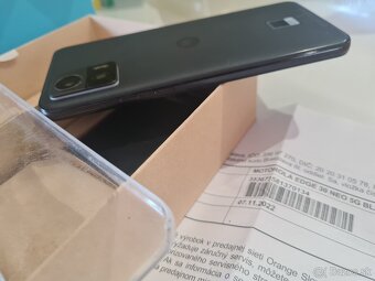 Moto Edge 30 neo, 8/128 GB - 6