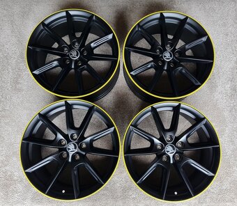 R18 5x112 8J ET44 BORBET LX - 6