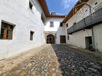 Atraktívny historický priestor pre kaviareň 140 m2 + terasa - 6