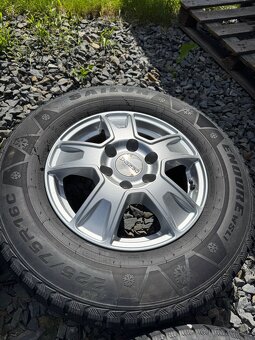 Kolesá DEZENT Van 6x130 ET62 + zimné pneu 225/75 r16 C - 6