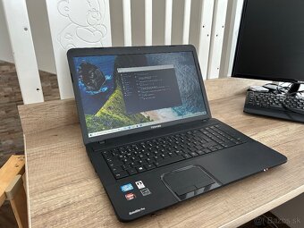 Toshiba Satellite C870-17"HD+/Intel i5/8gb ram/AMD 7610m - 6