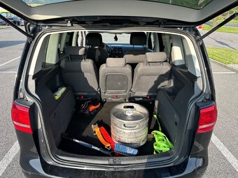 Predám vymením vw touran automat dsg 7 rýchlostný - 6