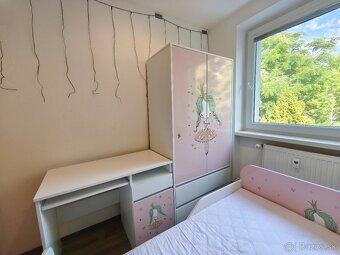 Komplet detského nábytku - skriňa, komoda, stolík, posteľ - 6