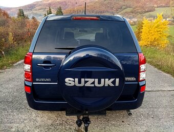 Suzuki Grand Vitara 2,0 Benzin  4X4 LIMITED  A/T TOP - 6