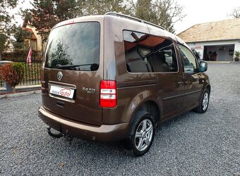 VOLKSWAGEN CADDY 2.0TDI 4x4 - 5MIEST - NAVI- VYHREV -ŤAŽNE - 6