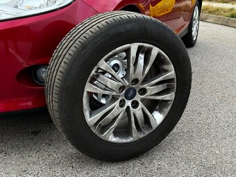 Ford Focus 1.6 benzín 110kW | 1.majiteľ - 6