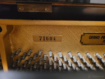 Predám piano Petrof - 6