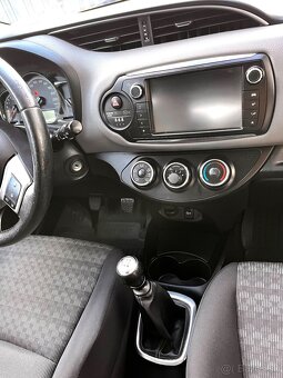 Toyota yaris 2016 - 6