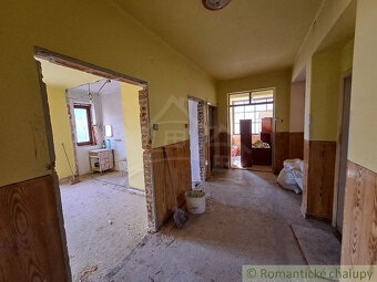 Rodinný dom v rekonštrukcii v obci Banka pri Piešťanoch - 6