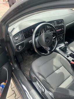 Volkswagen Golf 7 - 6