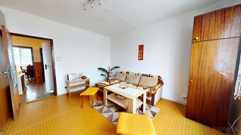 (REZERVOVANÉ) 2-IZBOVÝ BYT S LOGGIOU, KRÁSNY VÝHĽAD, 50m2, R - 6