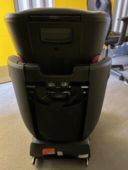 Predám autosedačku Britax Romer - 6