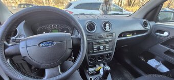 Ford Fusion 1.4i 16v - 6