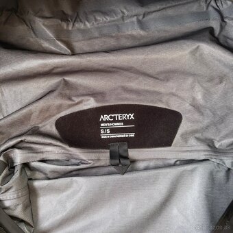 Arc'teryx Beta LT Jacket - S - 6