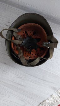 Vojenská prilba - 6