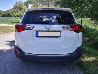 TOYOTA RAV4 2,2 D-CAT 4x4 - 6