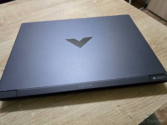Velky 16 palcovy HP Victus s RTX 4060 i7 procesorom 13 gener - 6