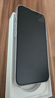 Apple Iphone 14 - Batéria 98% - nová kamera - púzdro - 6