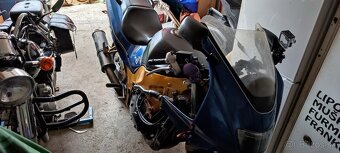 Suzuki RF 600 R - 6