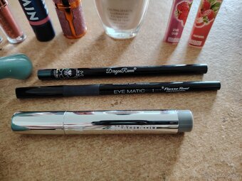 Dekoratívna kozmetika - 6